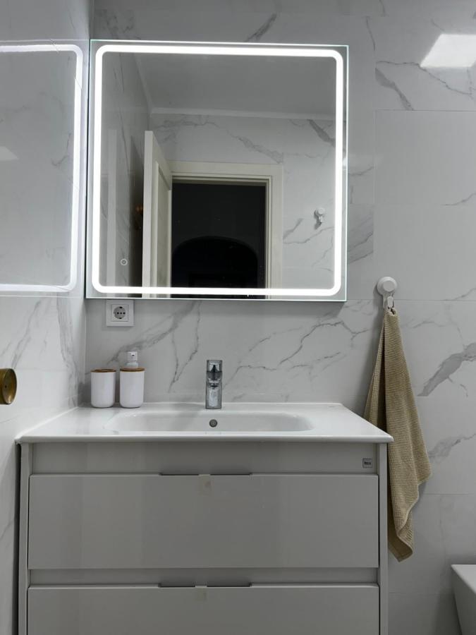 Synergy Apartment, 2 Bedroom, City Center By Namaste Elite Torremolinos Exteriér fotografie